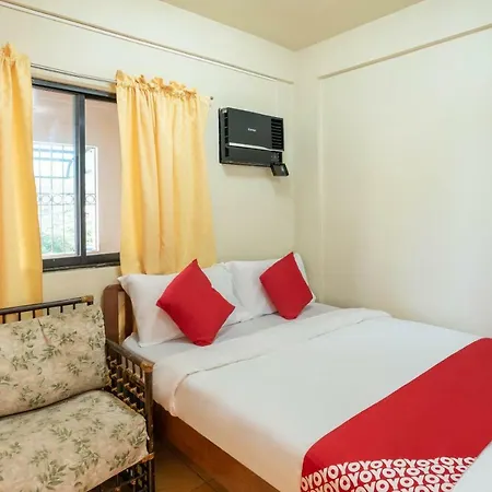 Conrado'S Apartelle
